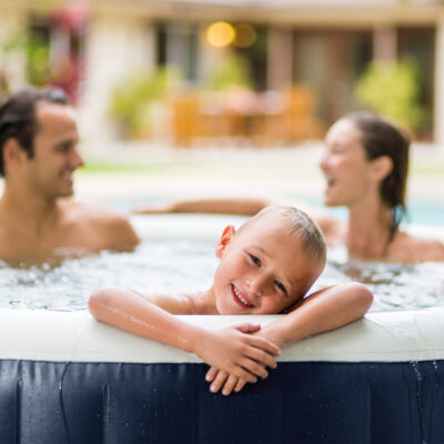 Intex 28430EX - PureSpa Vasca Idromassaggio Gonfiabile Bubble Massage, 4 posti, 140 Getti, Riscaldatore, PVC, Blu Navy, 196x71 cm