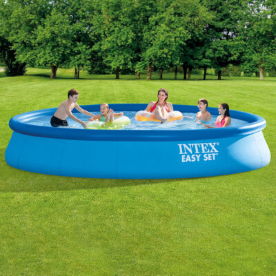 Intex 26166NP  Piscina Fuori Terra Easy Set Rotonda, Pompa Filtro 3785 Lh, Scaletta, Telo Base e Copertura, 12430 L, PVC, Azzurro, 457x107 cm