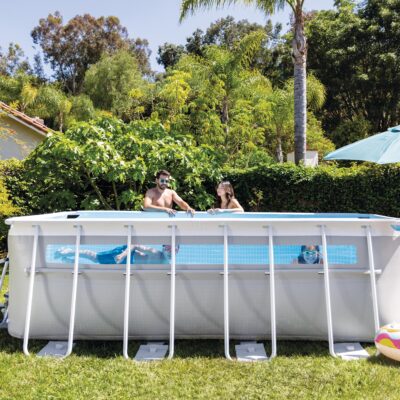 Intex 26770NP  Piscina Fuori Terra Prisma Frame Clearview Rettangolare, Pompa Filtro 2006 Lh, Scaletta, Telo Base e Copertura, 8418 L, Acciaio e PVC, Grigio, 400x200x122 cm