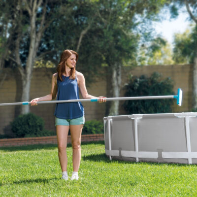 Intex 29056 - Kit di Pulizia Basic per Piscina, Plastica, Azzurro